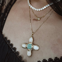 Load image into Gallery viewer, The Esme Necklace